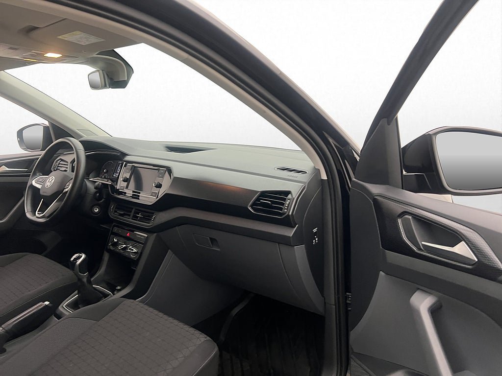 Vehicle Image 21