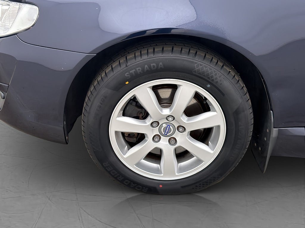 Vehicle Image 33
