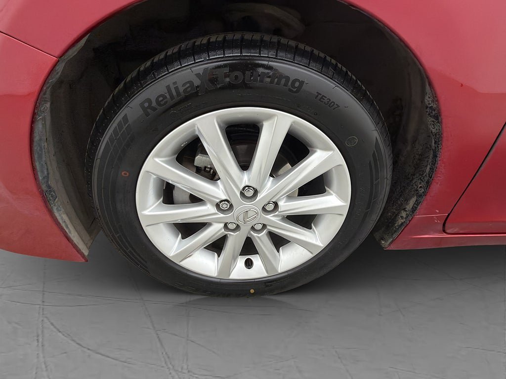 Vehicle Image 31