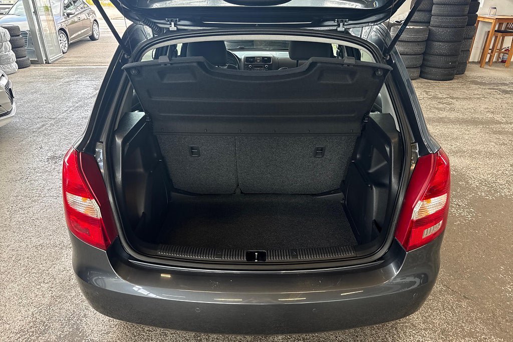 Vehicle Image 18