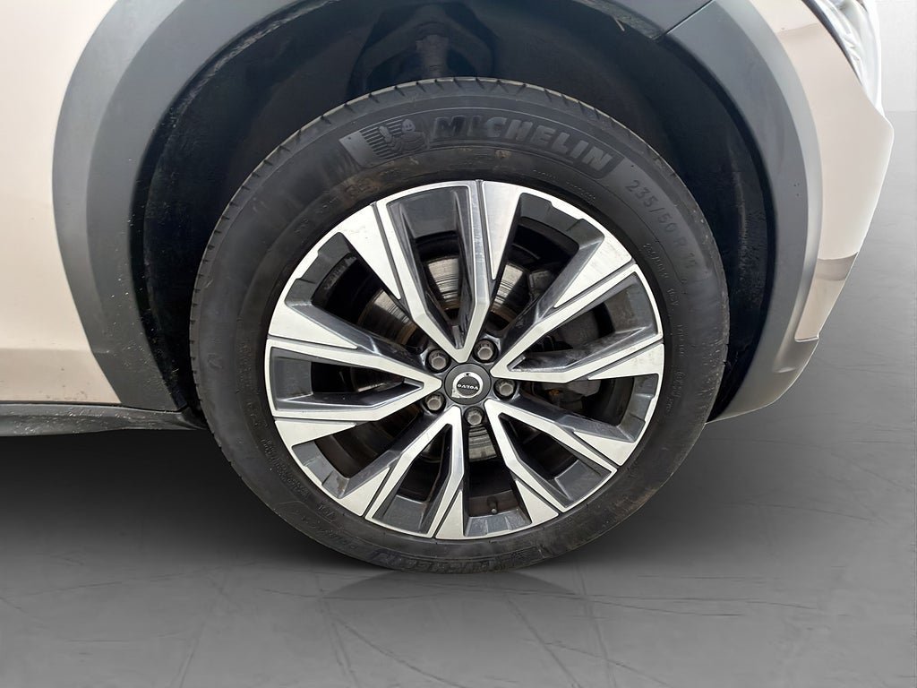Vehicle Image 37