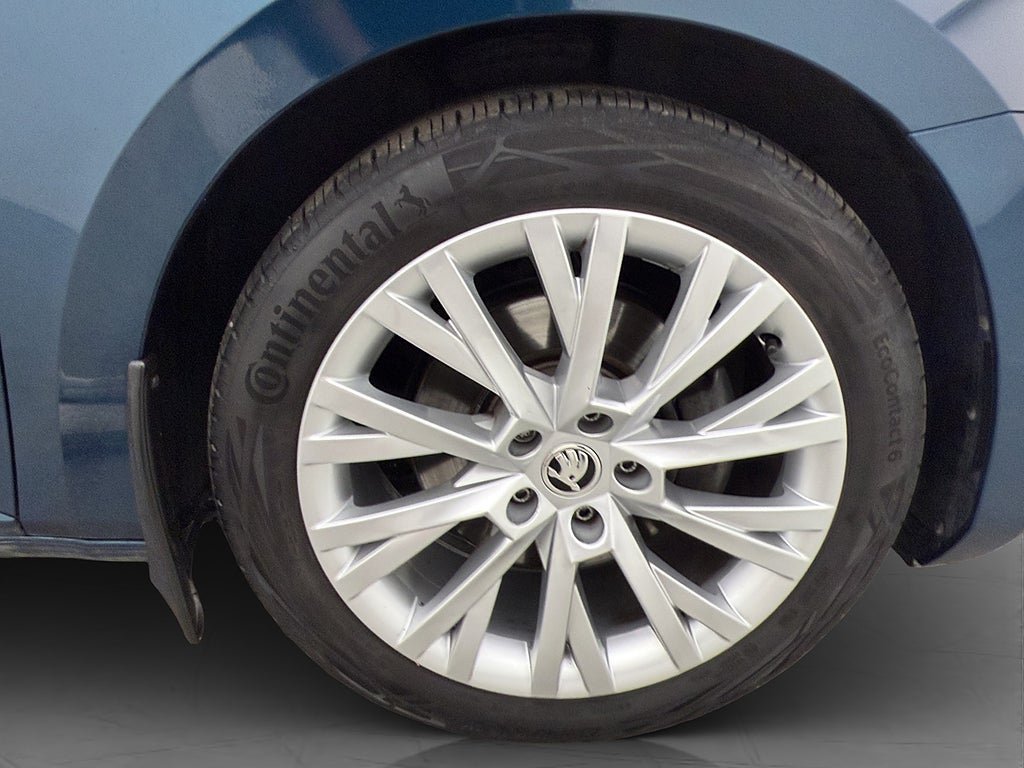Vehicle Image 36