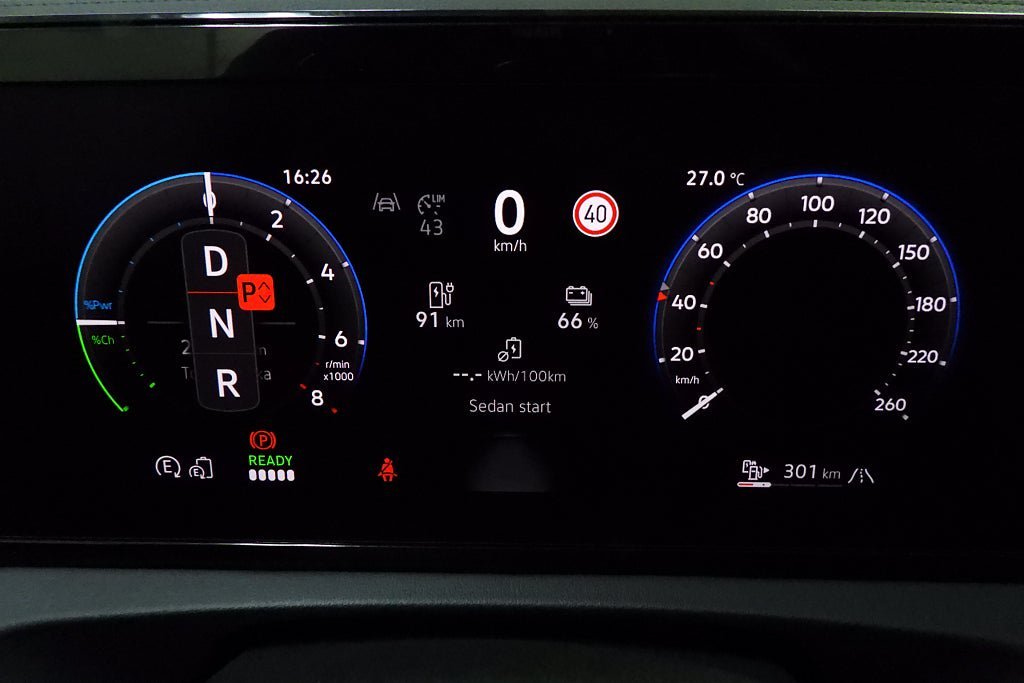 Vehicle Image 30