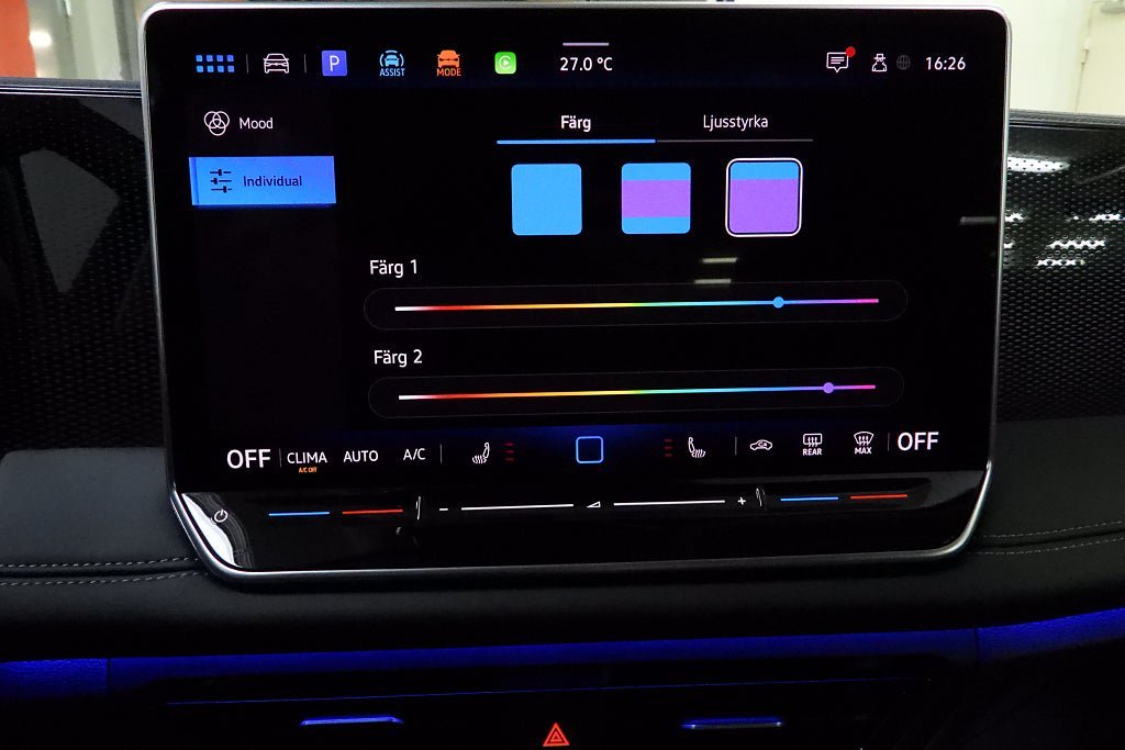 Vehicle Image 32