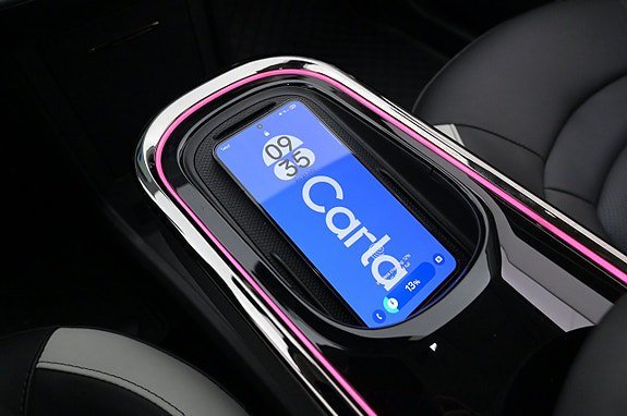 Vehicle Image 19