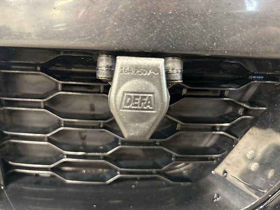 Vehicle Image 17