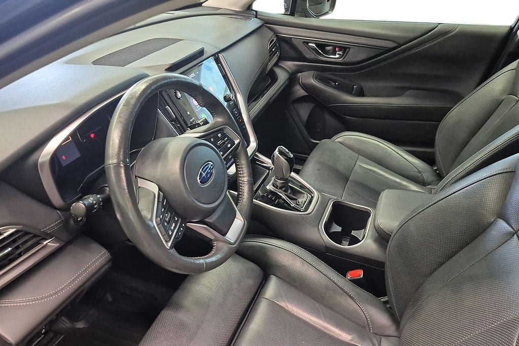 Vehicle Image 14