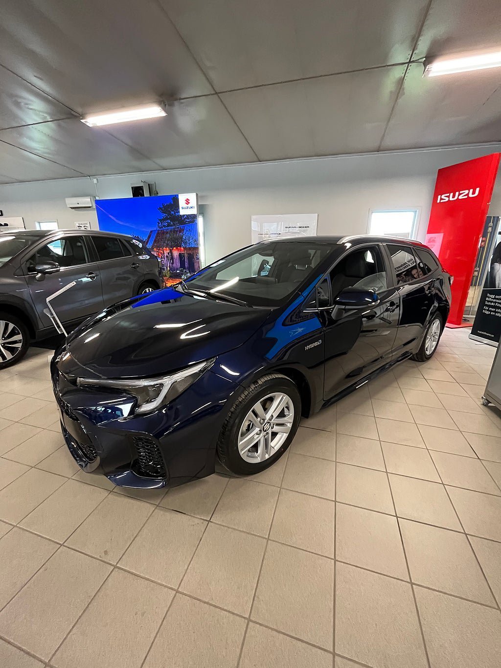 Vehicle Image 3