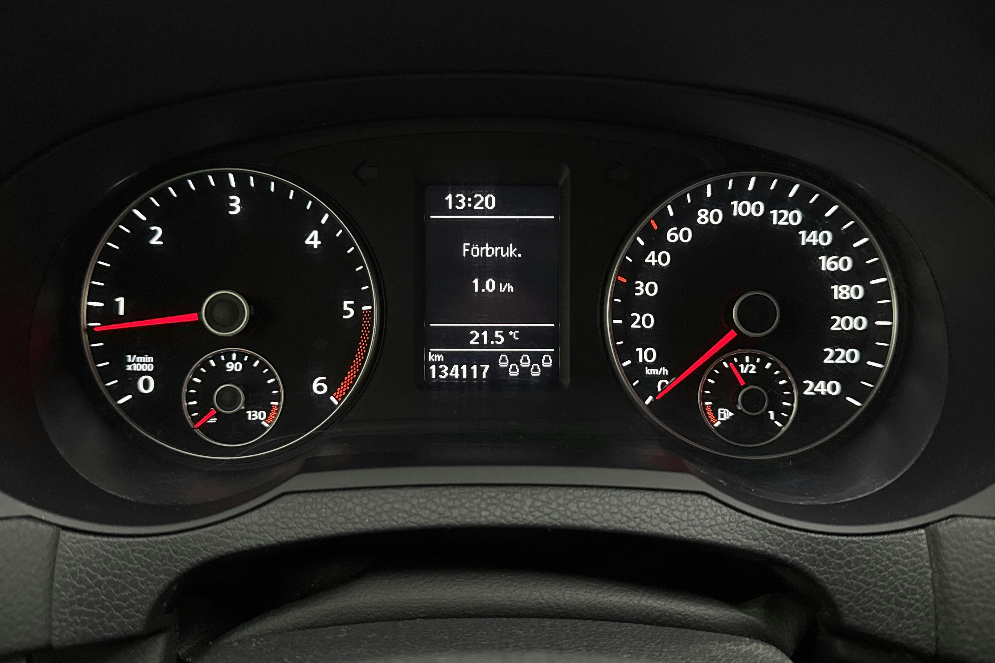 Vehicle Image 12