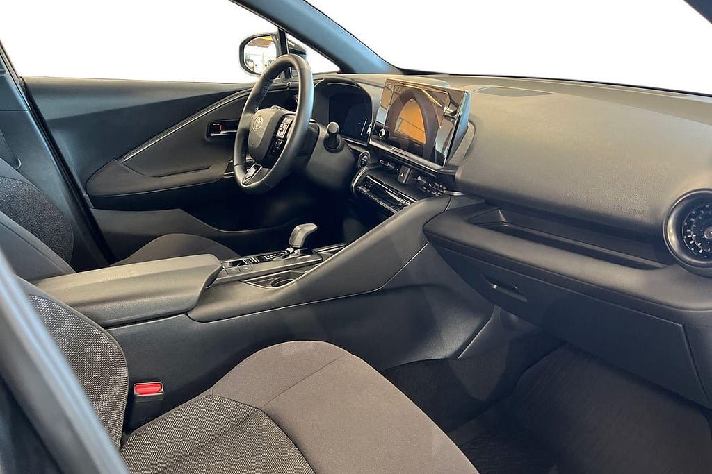 Vehicle Image 7