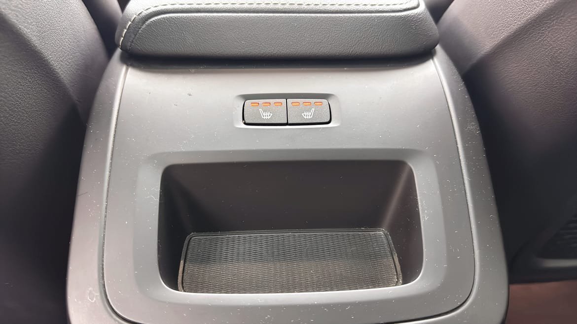 Vehicle Image 23