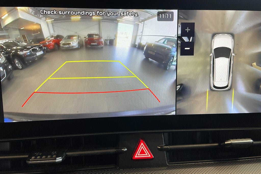 Vehicle Image 21