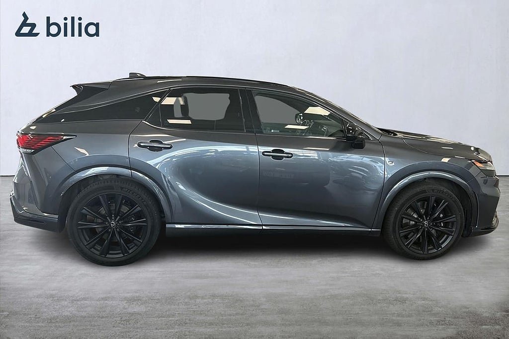 Vehicle Image 18