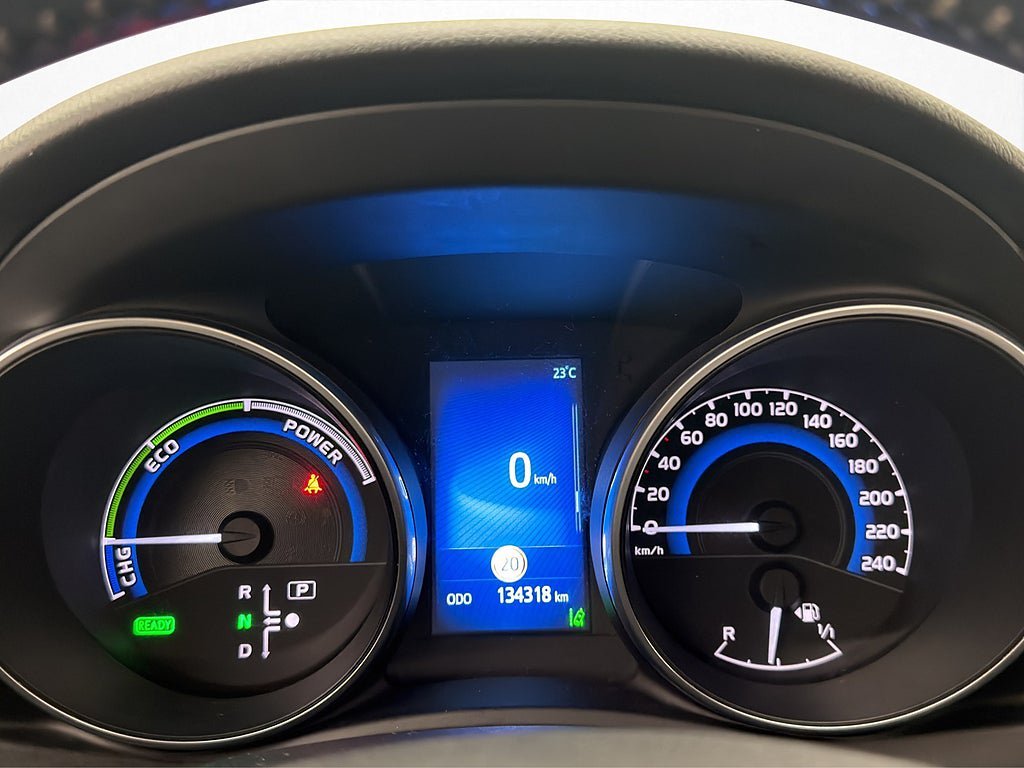Vehicle Image 15