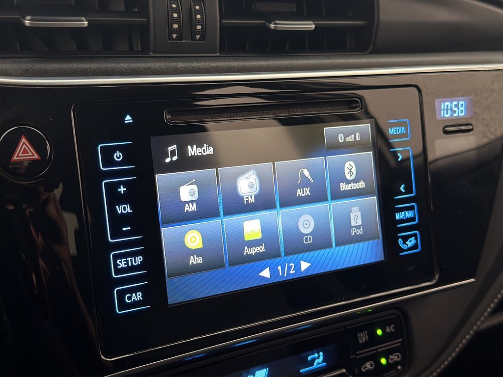 Vehicle Image 21