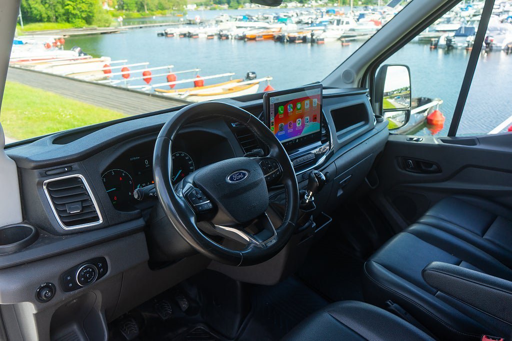 Vehicle Image 19