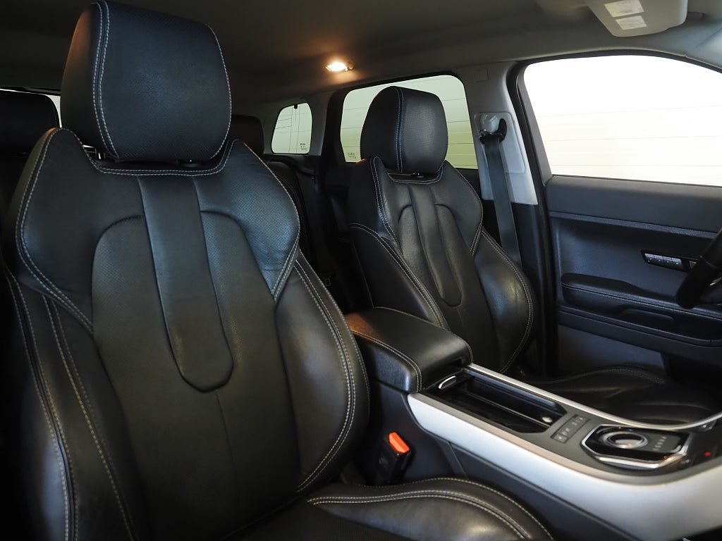 Vehicle Image 9
