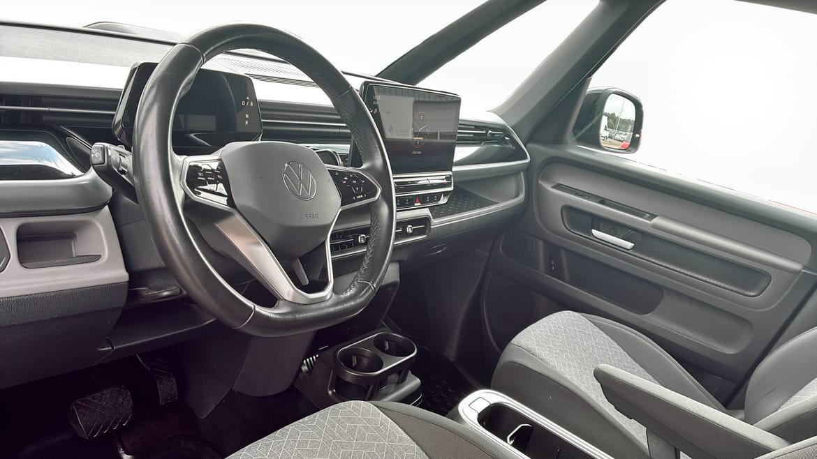 Vehicle Image 7