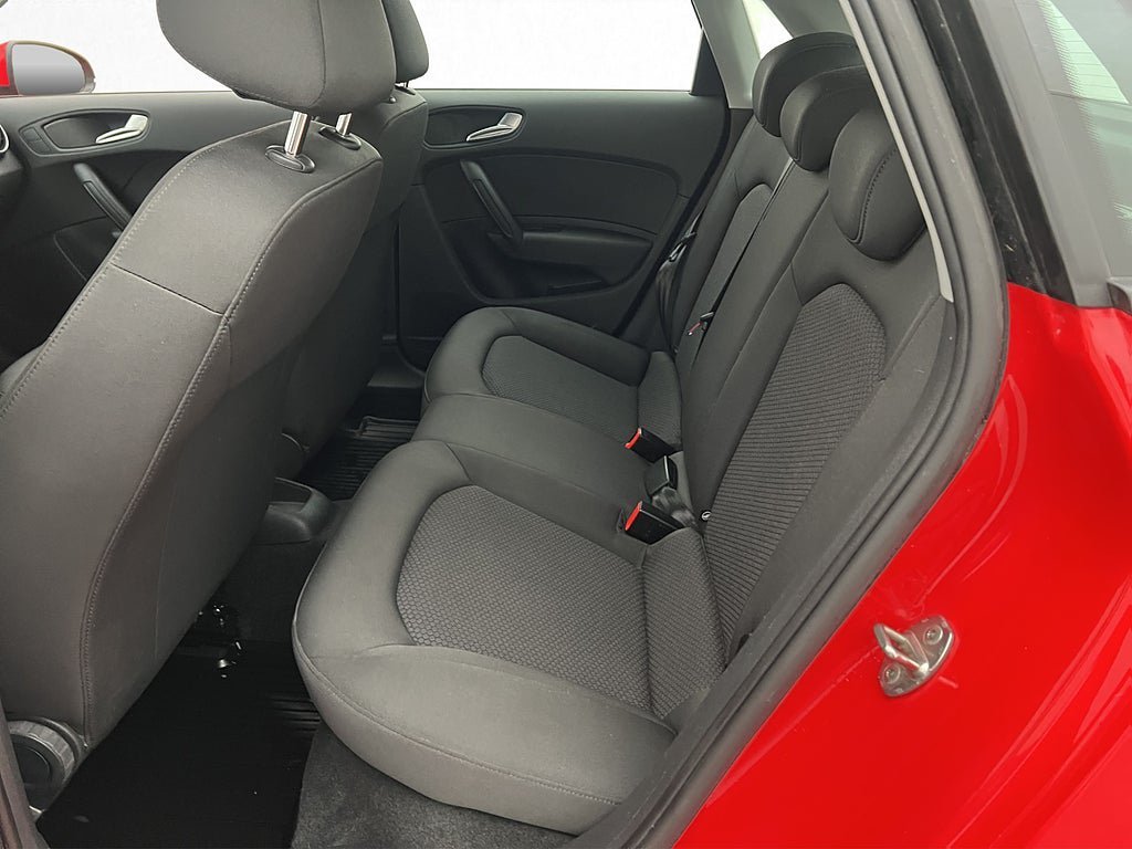 Vehicle Image 21