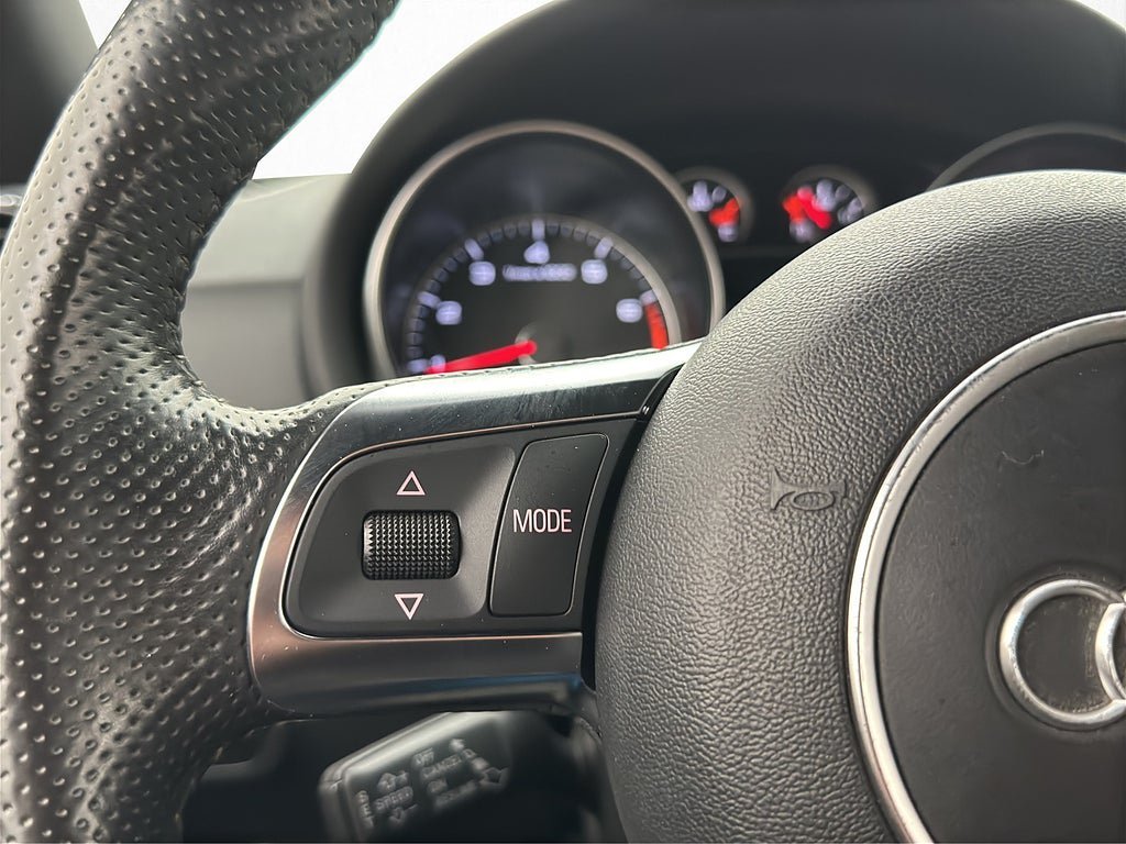 Vehicle Image 27