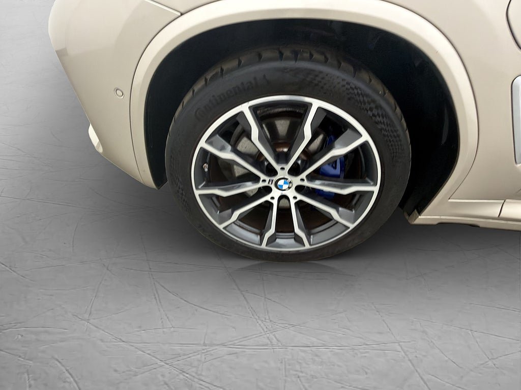 Vehicle Image 36