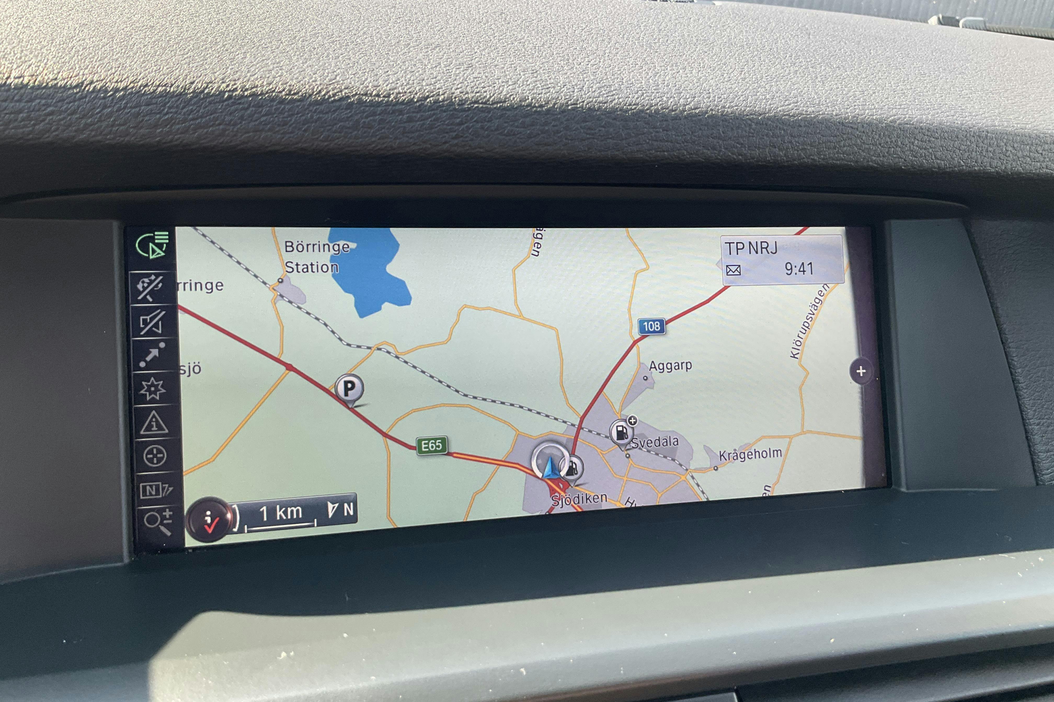 Vehicle Image 11
