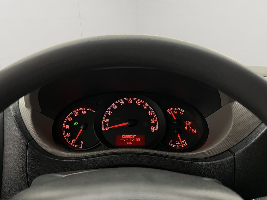 Vehicle Image 17
