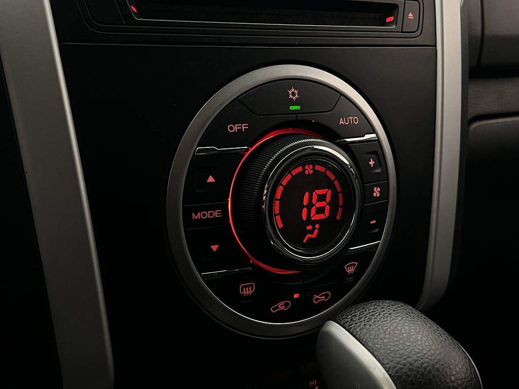 Vehicle Image 23