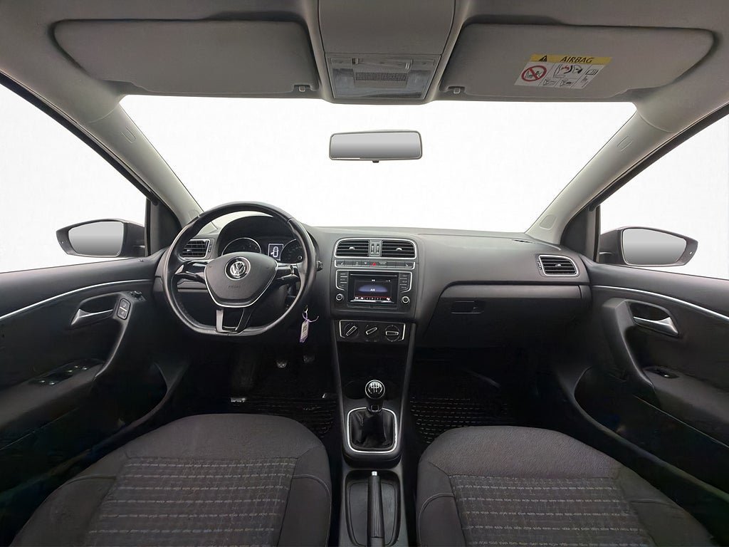 Vehicle Image 12