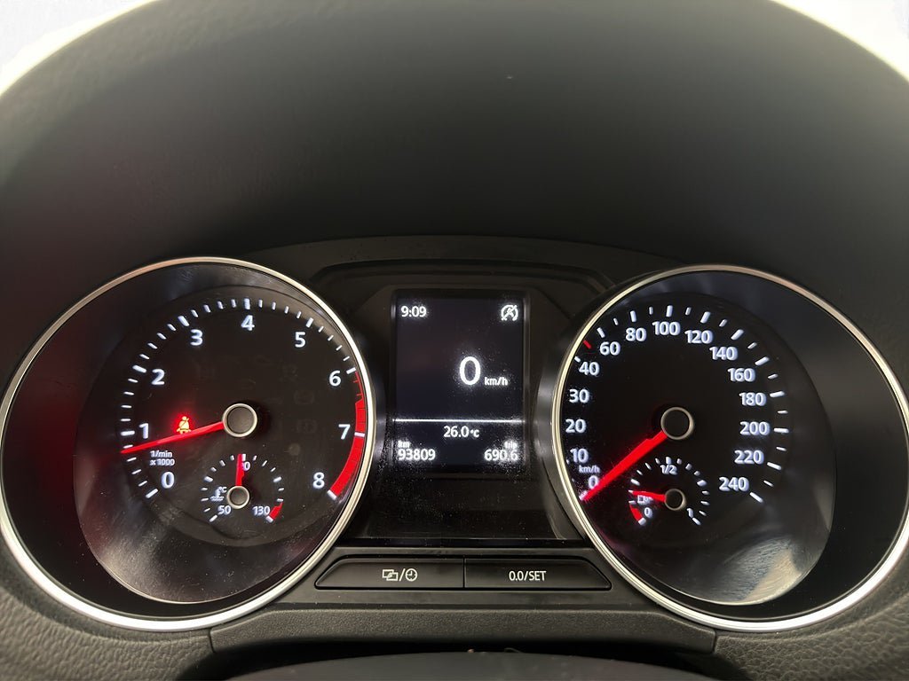 Vehicle Image 17