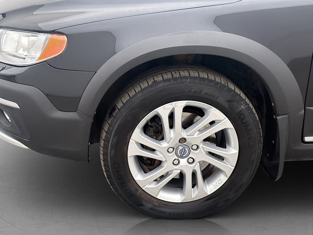 Vehicle Image 28