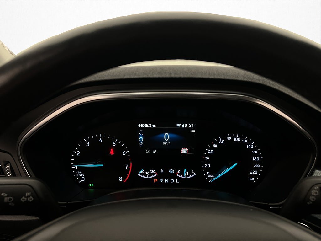 Vehicle Image 17
