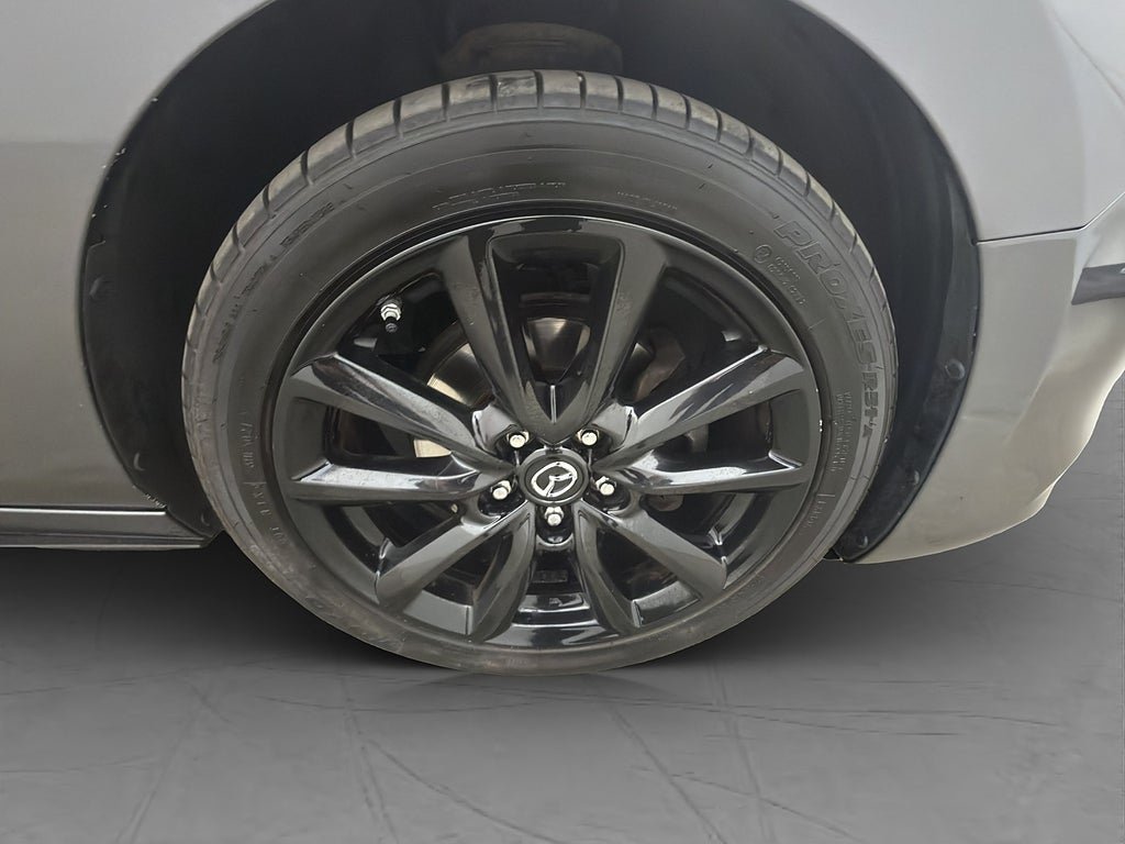 Vehicle Image 36