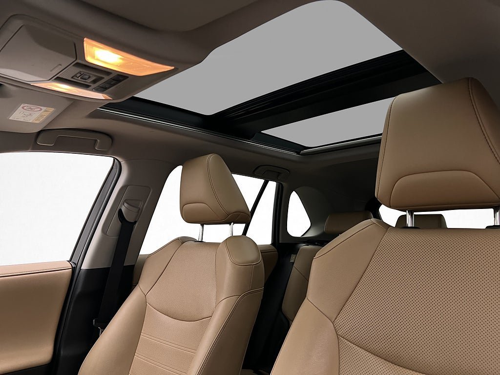 Vehicle Image 31