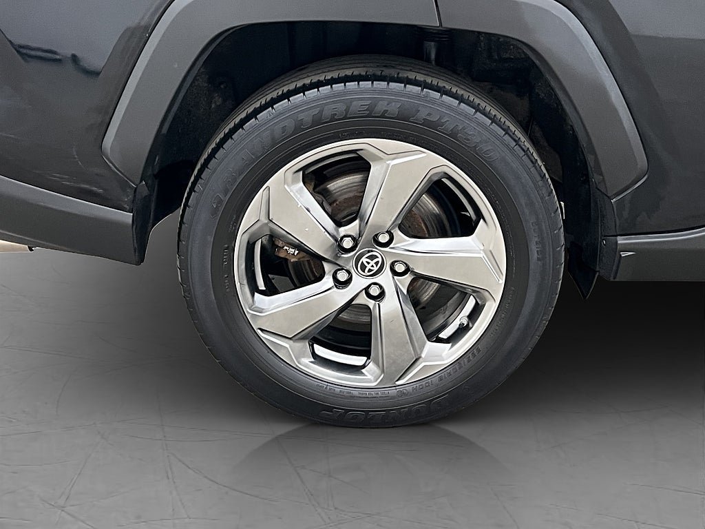Vehicle Image 36