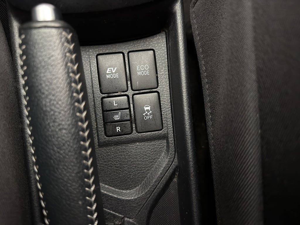 Vehicle Image 23