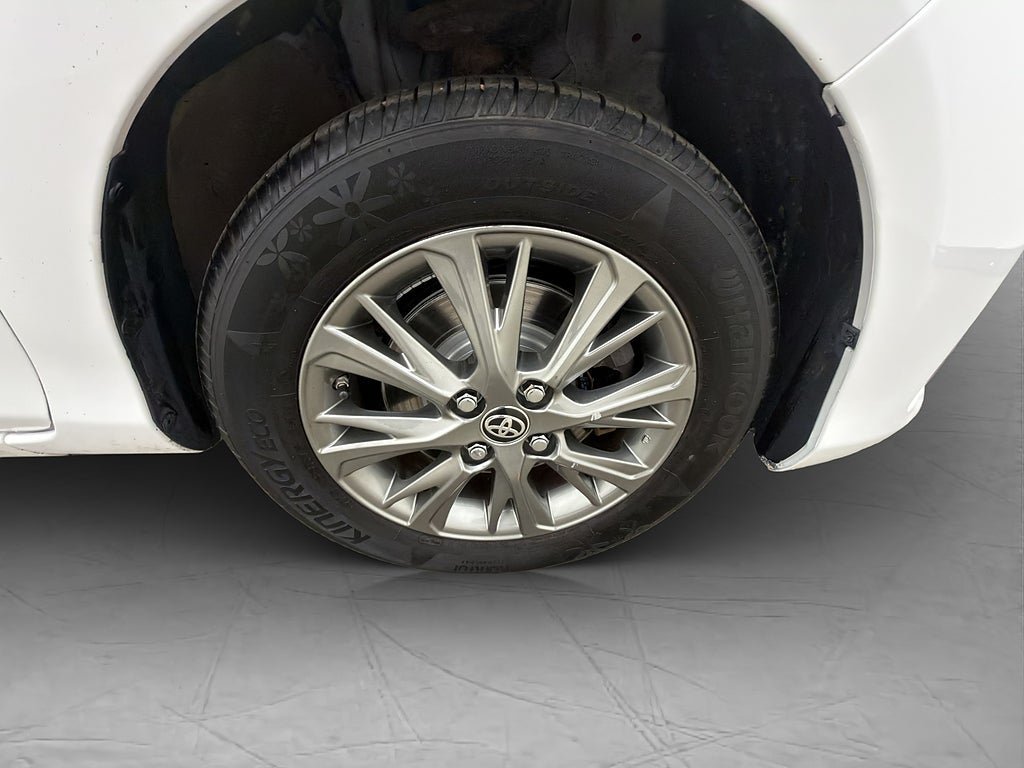 Vehicle Image 31