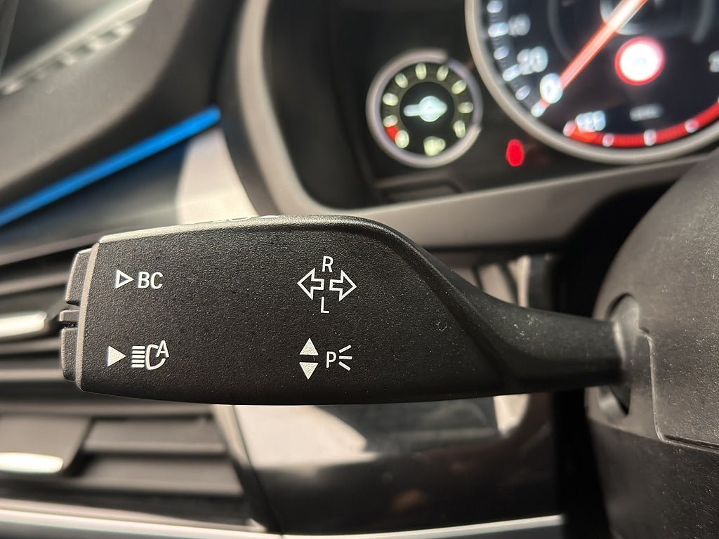 Vehicle Image 38