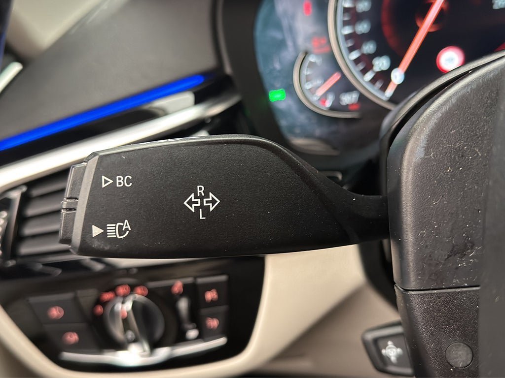 Vehicle Image 38