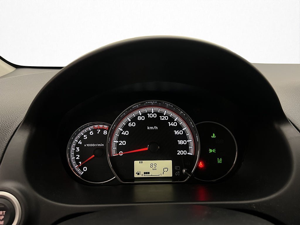 Vehicle Image 14