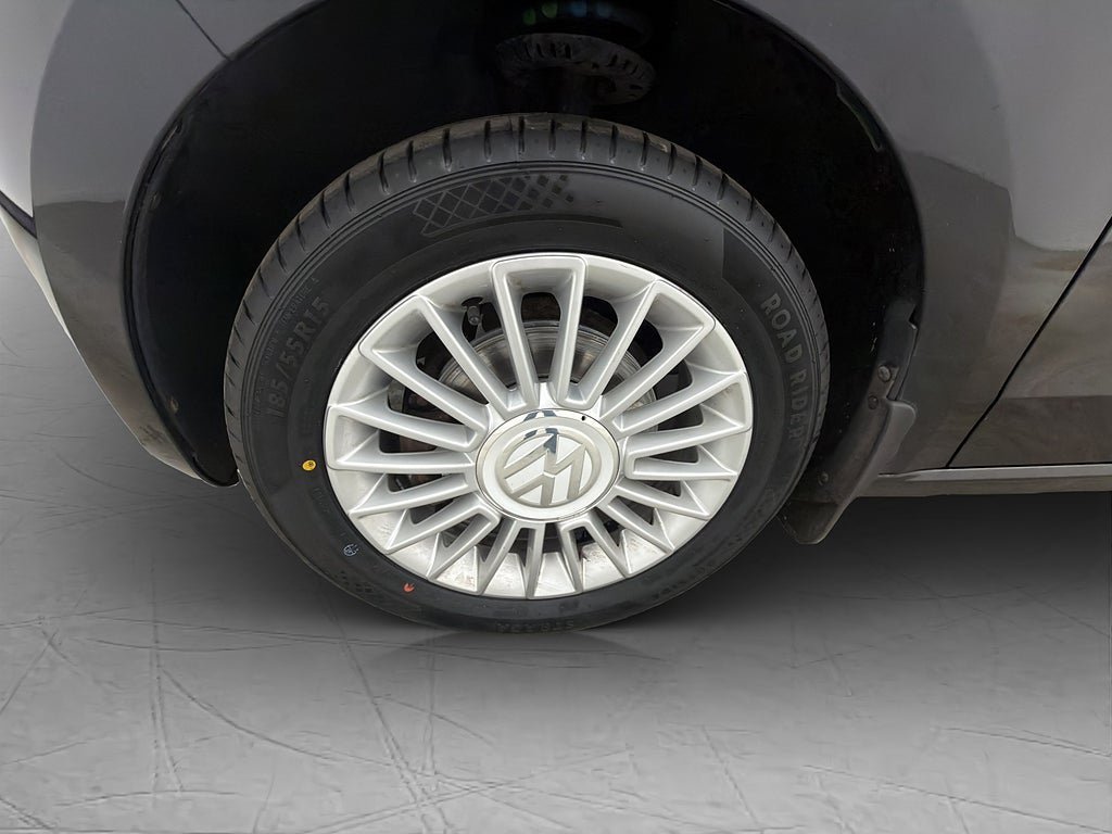 Vehicle Image 22
