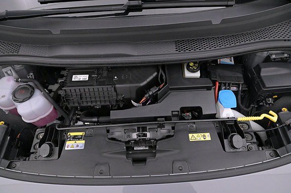 Vehicle Image 26