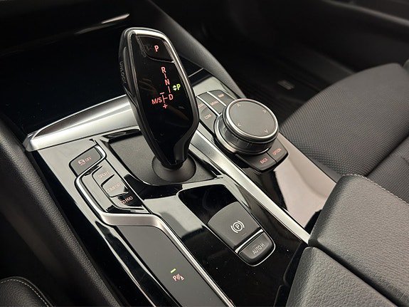 Vehicle Image 27