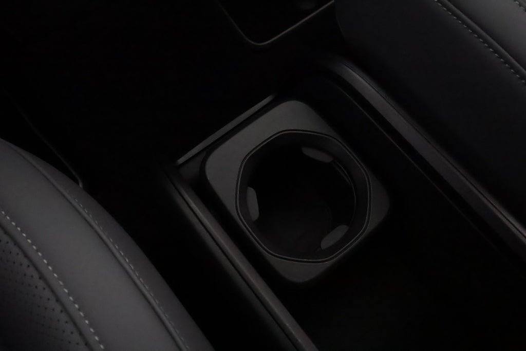 Vehicle Image 23