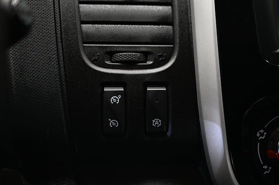 Vehicle Image 29