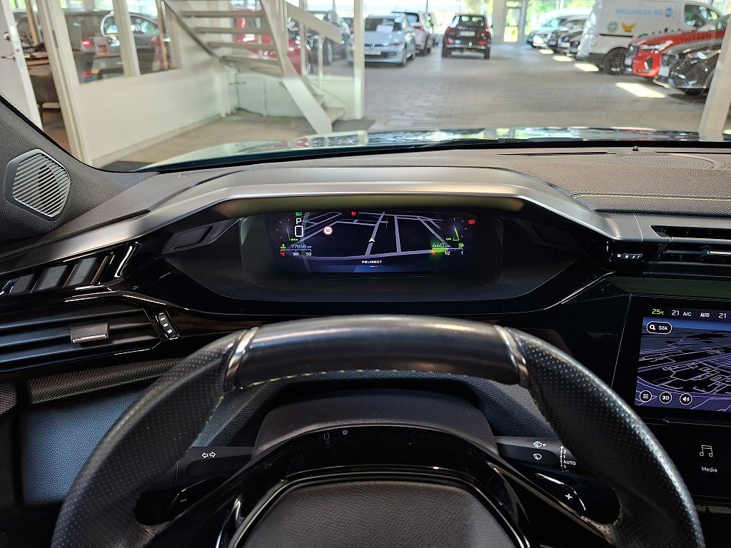 Vehicle Image 19