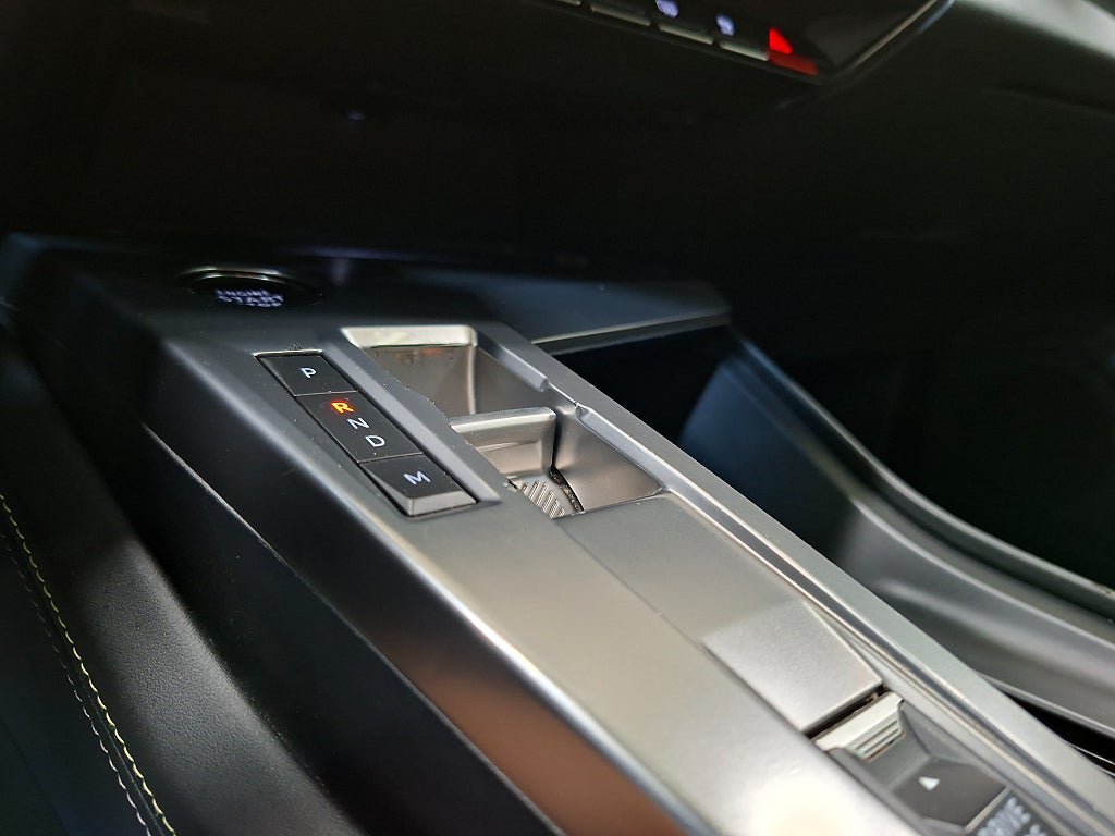 Vehicle Image 22