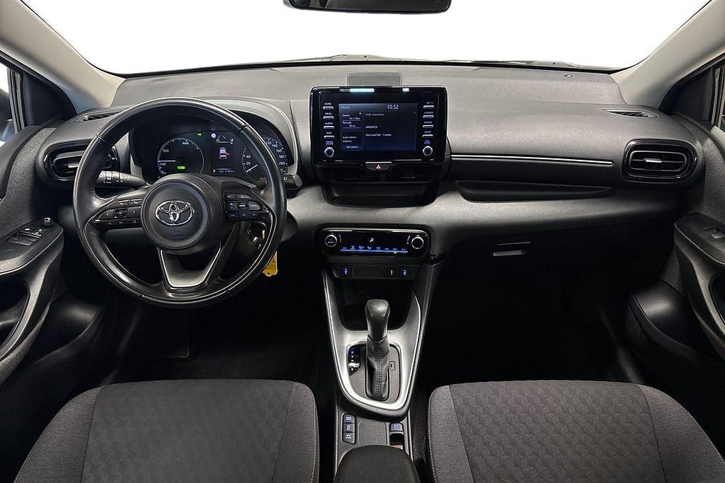 Vehicle Image 10