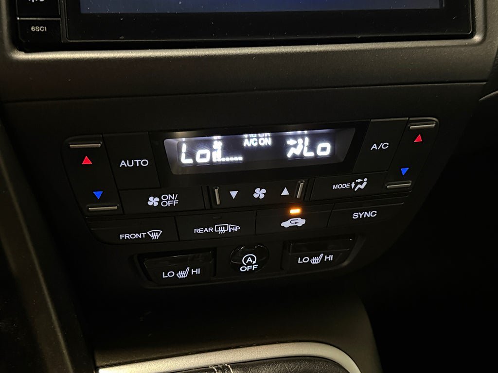 Vehicle Image 19