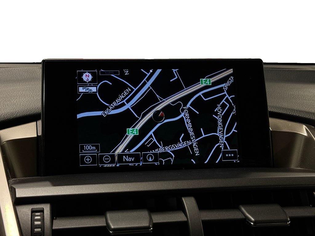 Vehicle Image 17